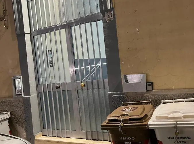 Airport Security 161 Apartmán