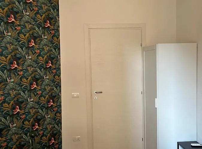 Airport Security 161 Apartmán Neapol